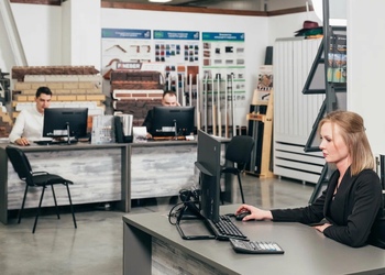 Шоурум компании СтройМаркет Вязьма 6