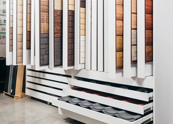 Шоурум компании СтройМаркет Вязьма 7